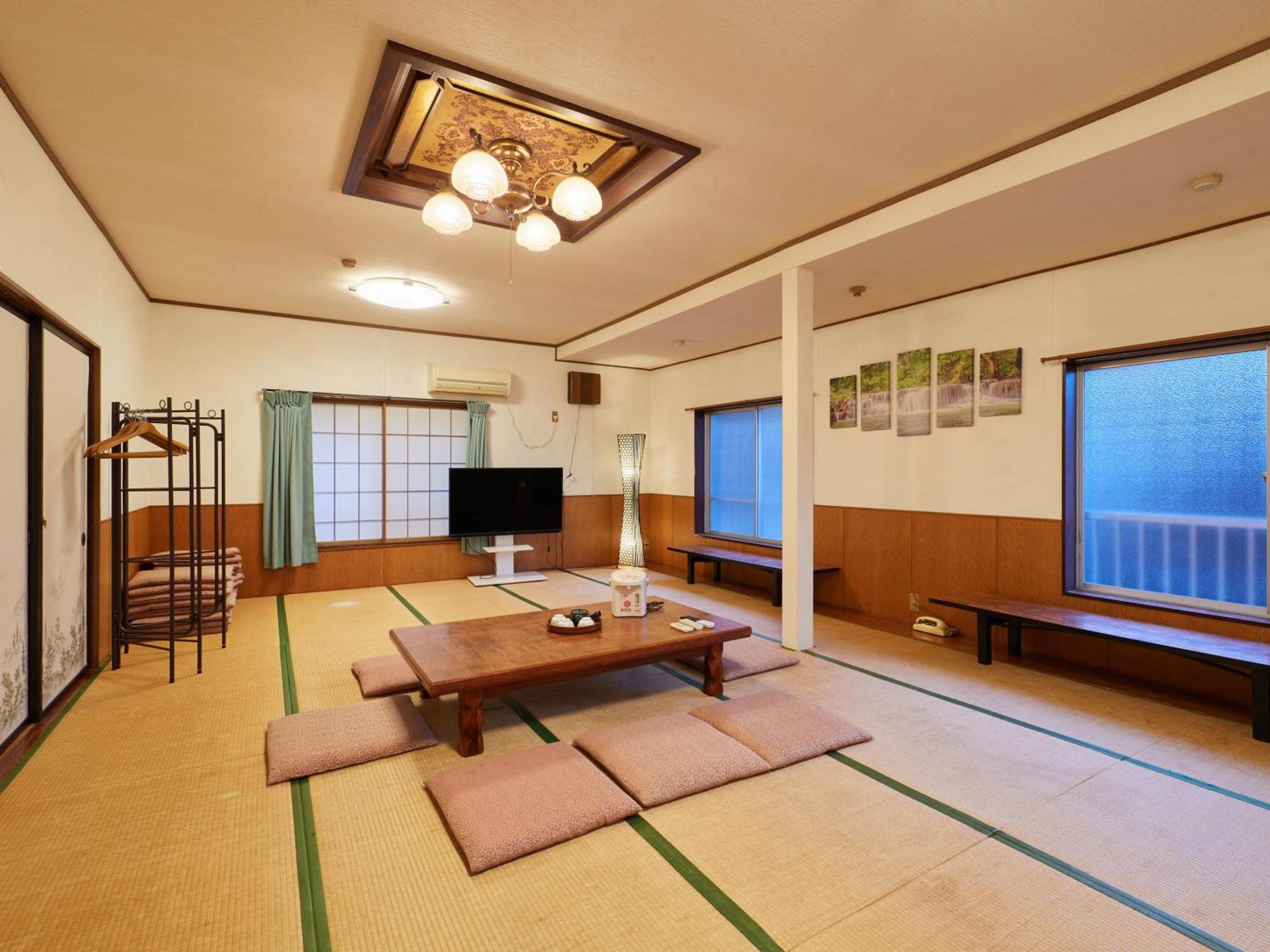 Hayamasou Hotel Tokamachi Exterior photo